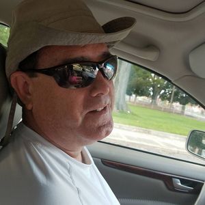 Meet your Posher, Todd